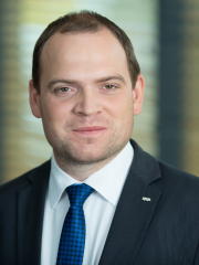 Arvydas Plėta