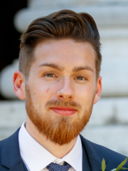 Gaetan  Delouche